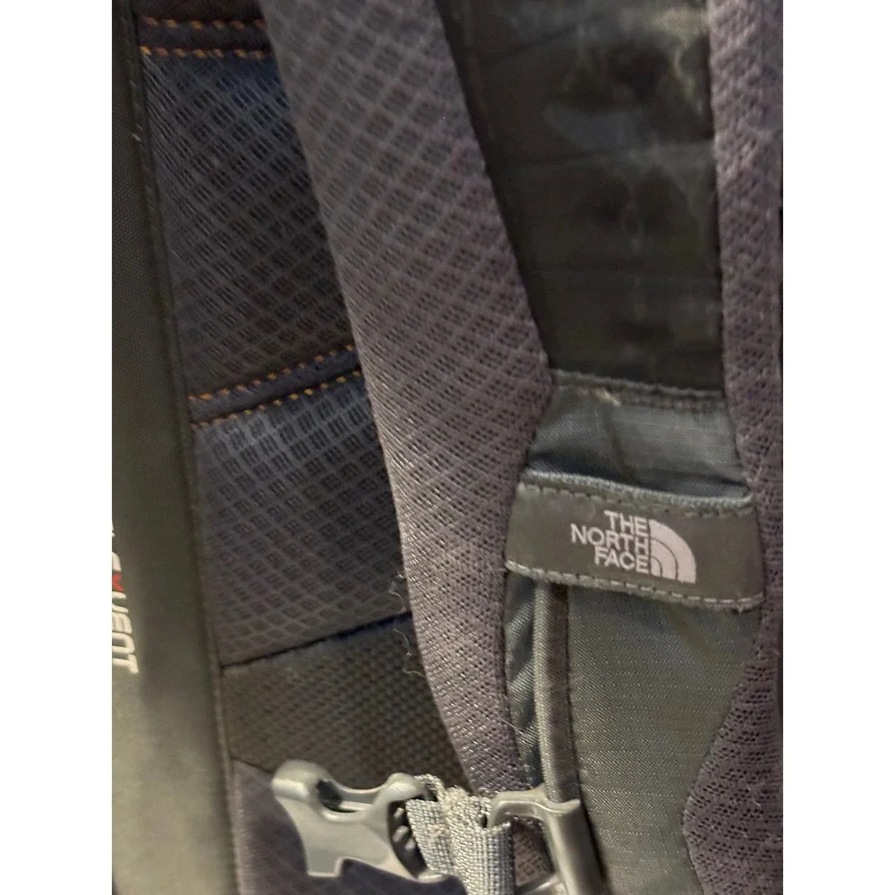 The North Face Recon Backpack Grey Yellow FlexVent Laptop Daypack Hiking Bag